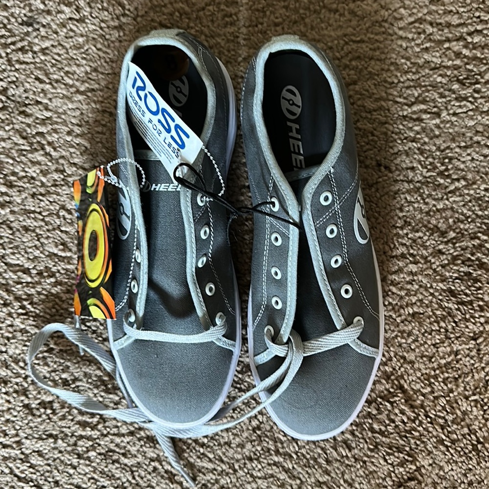 Grey Heelys BRAND NEW